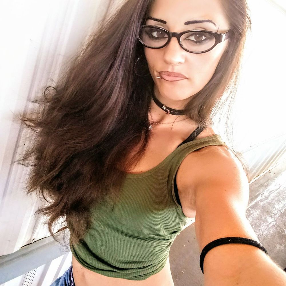 Meet your Posher, Athena